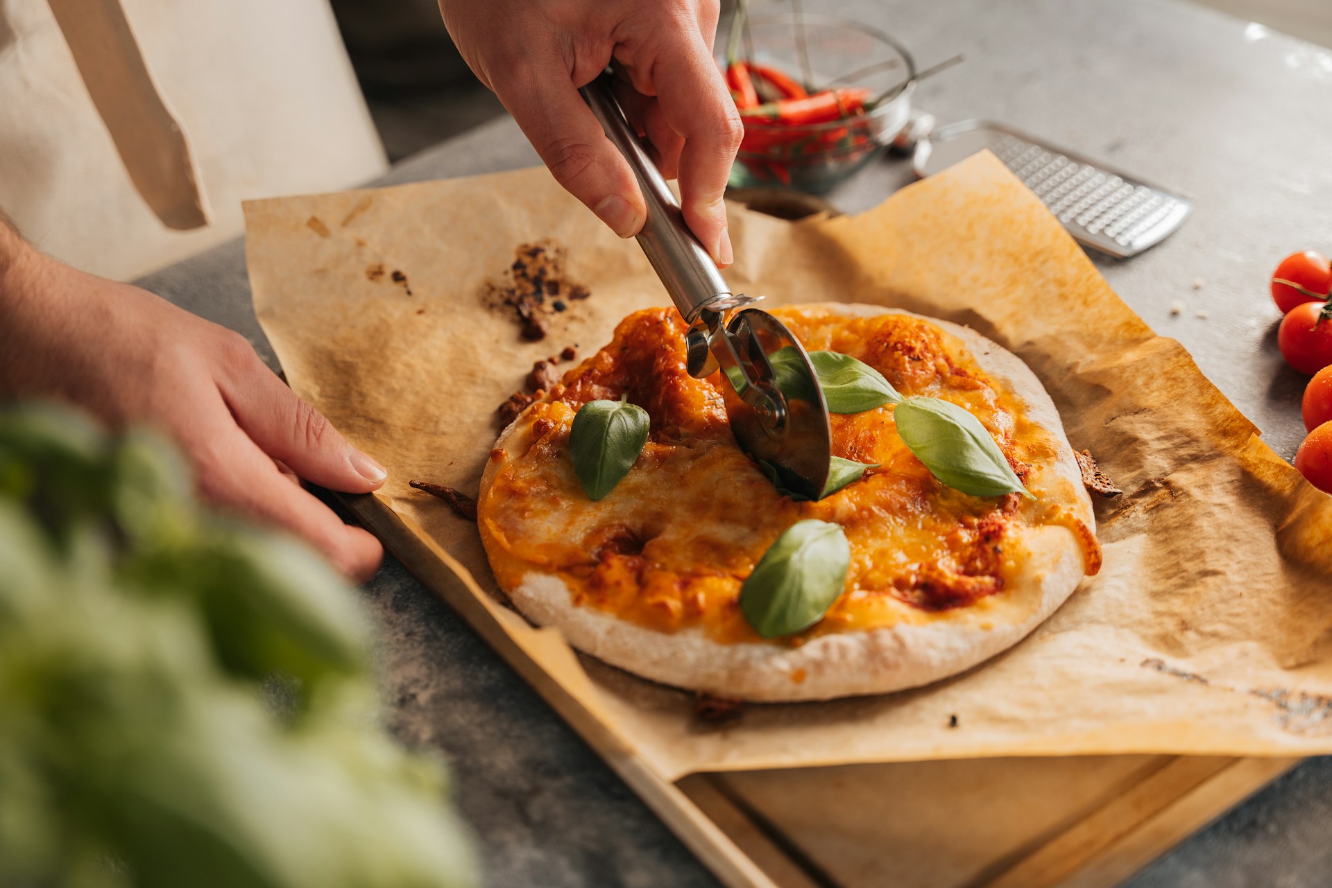 pizza cutter